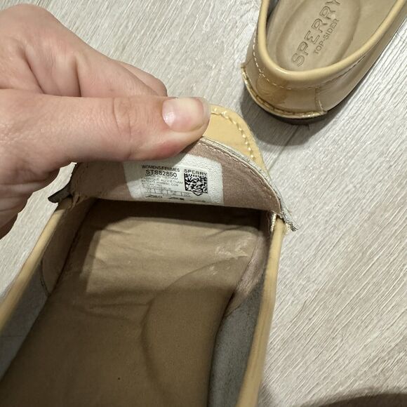 Sperry Emmes Women’s Tan Patent Leather Topsider US7.5 - Picture 7 of 8
